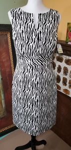 Isabella DeMarco black and white dress